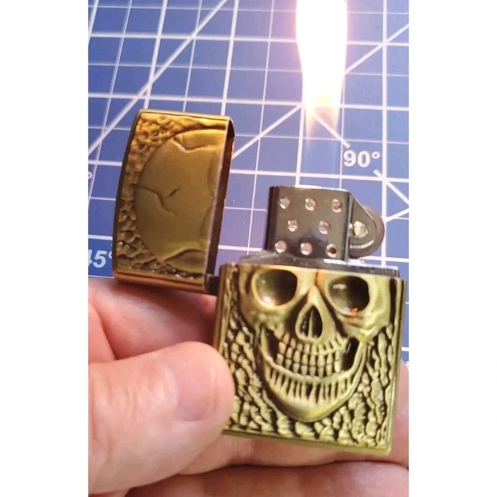 New Retro Butane Brass Tone 3D Skull Lighter, Soft Flame